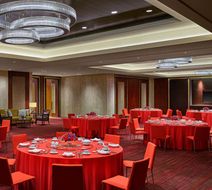 Grand Hyatt Manila Lobby