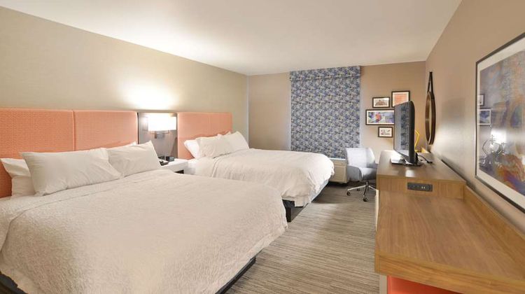 Hampton Inn & Suites Menomonie Room