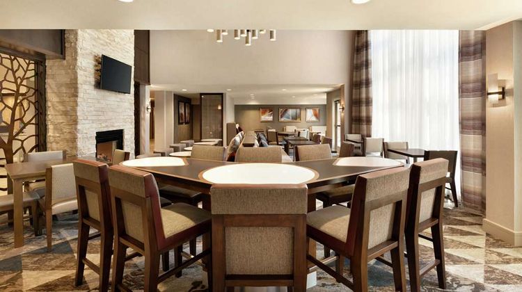 Homewood Suites by Hilton Portland Airport Lobby