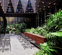West Hotel Sydney, Curio Collection Lobby