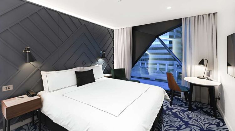 West Hotel Sydney, Curio Collection Room
