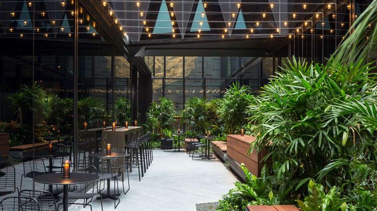 West Hotel Sydney, Curio Collection Lobby