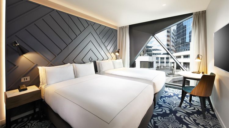 West Hotel Sydney, Curio Collection Room