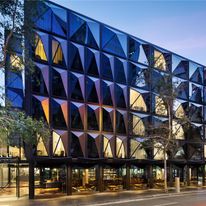 West Hotel Sydney, Curio Collection