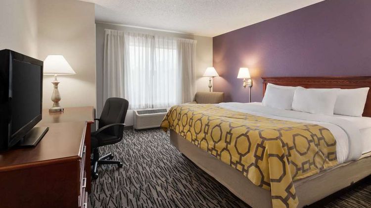 Baymont Inn & Suites Springfield I-44 Suite