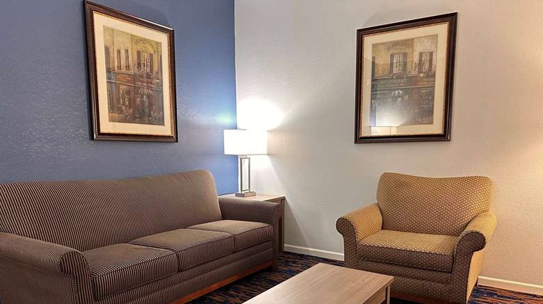 <b>Baymont by Wyndham Indianapolis NW Room</b>. Images powered by <a href="https://iceportal.shijigroup.com/" title="IcePortal" target="_blank">IcePortal</a>.