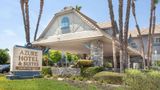 Azure Hotel & Suites Ontario Airport Exterior