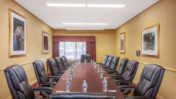 Azure Hotel & Suites Ontario Airport Meeting