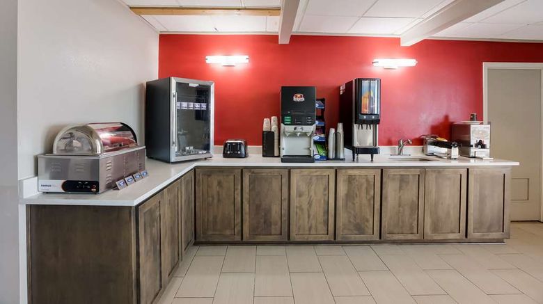 <b>SureStay By Best Western Higginsville Restaurant</b>. Images powered by <a href="https://iceportal.shijigroup.com/" title="IcePortal" target="_blank">IcePortal</a>.