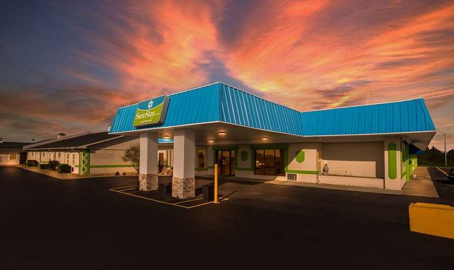 SureStay By Best Western Higginsville Exterior