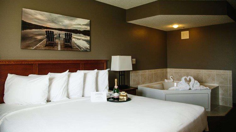 GrandStay Hotel & Suites Perham Room