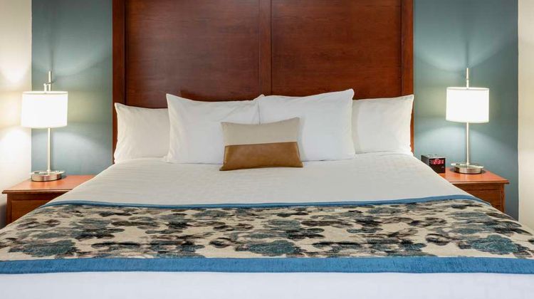 GrandStay Residential Suites Hotel Room