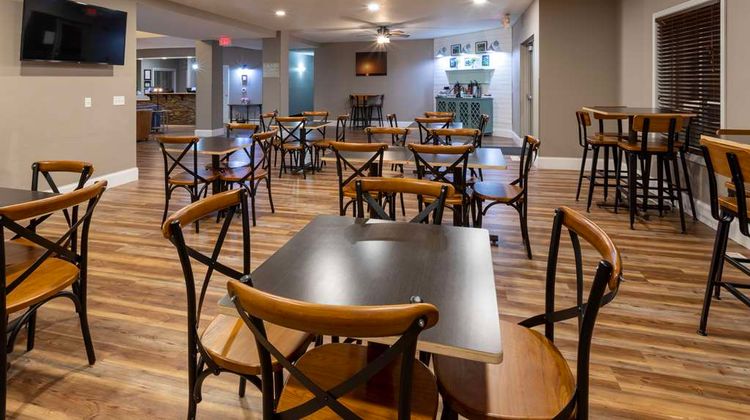 GrandStay Residential Suites Hotel Restaurant