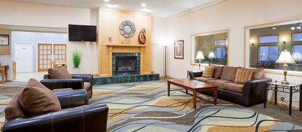 GrandStay Hotel & Suites Waseca Lobby