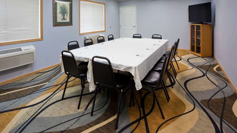 <b>GrandStay Hotel & Suites Waseca Meeting</b>. Images powered by <a href="https://iceportal.shijigroup.com/" title="IcePortal" target="_blank">IcePortal</a>.