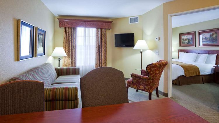 GrandStay Residential Suites Suite