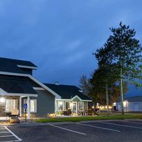 GrandStay Inn & Suites Cambridge