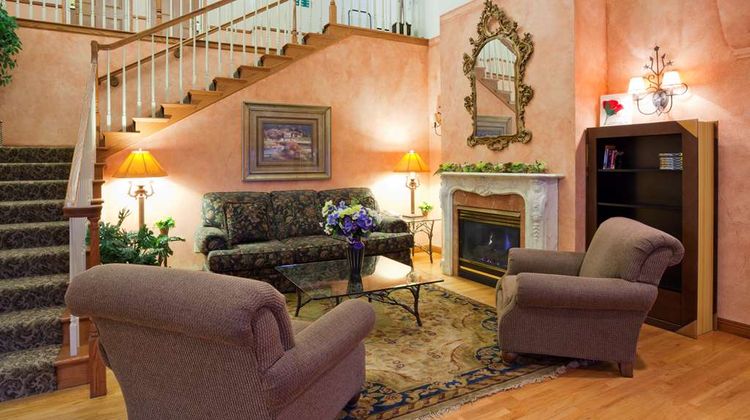 GrandStay Hotel & Suites Montevideo Lobby