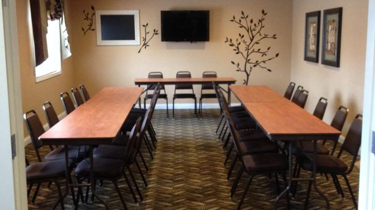 GrandStay Hotel & Suites Pipestone Meeting