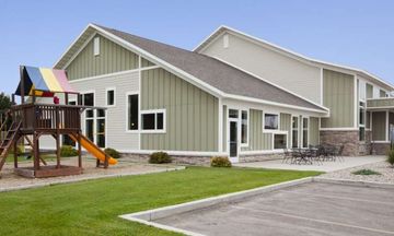 GrandStay Hotel & Suites Pipestone