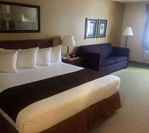 GrandStay Hotel & Suites Pipestone Room