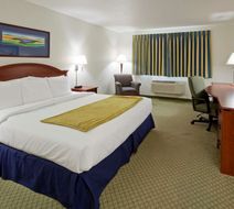 Grandstay Becker-Big Lake Room