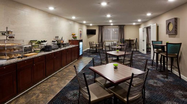 <b>GrandStay Hotel & Suites Glenwood Restaurant</b>. Images powered by <a href="https://iceportal.shijigroup.com/" title="IcePortal" target="_blank">IcePortal</a>.