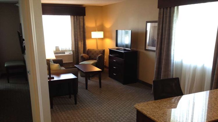 GrandStay Hotel & Suites Glenwood Suite