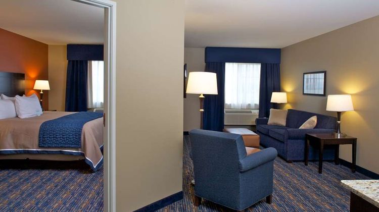 GrandStay Hotel & Suites, Mount Horeb Suite
