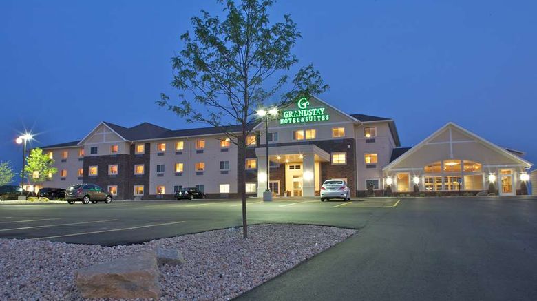 <b>GrandStay Hotel & Suites, Mount Horeb Exterior</b>. Images powered by <a href="https://iceportal.shijigroup.com/" title="IcePortal" target="_blank">IcePortal</a>.