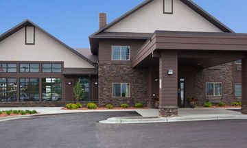 Grandstay Hotel & Suites
