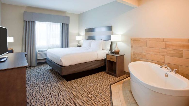 <b>GrandStay Hotel & Suites Cannon Falls Suite</b>. Images powered by <a href="https://iceportal.shijigroup.com/" title="IcePortal" target="_blank">IcePortal</a>.