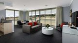 Rydges Mount Panorama Bathurst Suite