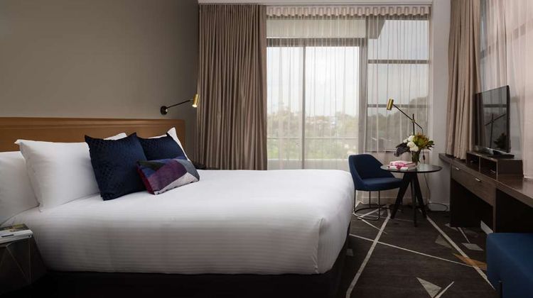 Rydges Campbelltown Room