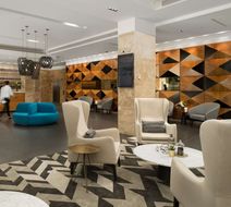 Rydges Campbelltown Lobby