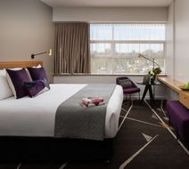 Rydges Campbelltown Room