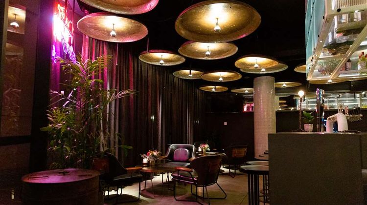 QT Melbourne Restaurant
