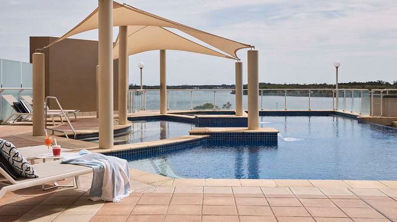 <b>Rydges Port Macquarie Pool</b>. Images powered by <a href="https://iceportal.shijigroup.com/" title="IcePortal" target="_blank">IcePortal</a>.