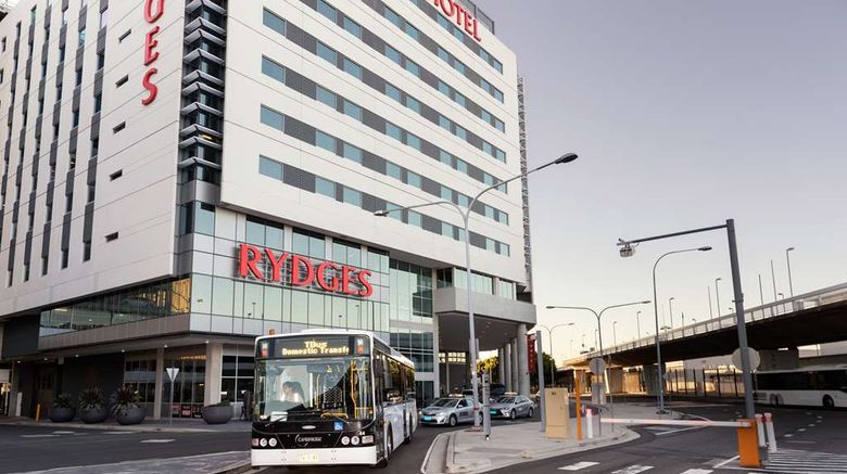 <b>Rydges Sydney Airport Hotel Exterior</b>. Images powered by <a href="https://iceportal.shijigroup.com/" title="IcePortal" target="_blank">IcePortal</a>.