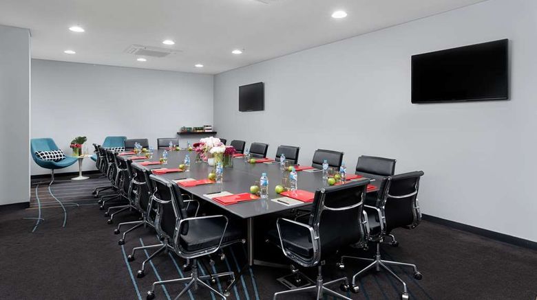 <b>Rydges Sydney Airport Hotel Meeting</b>. Images powered by <a href="https://iceportal.shijigroup.com/" title="IcePortal" target="_blank">IcePortal</a>.