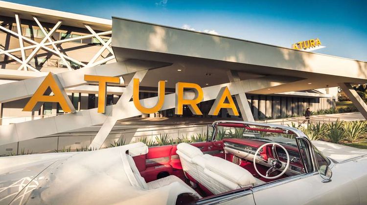 Atura Hotel Blacktown Exterior