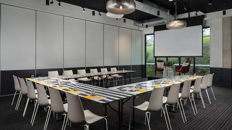 Atura Hotel Blacktown Meeting