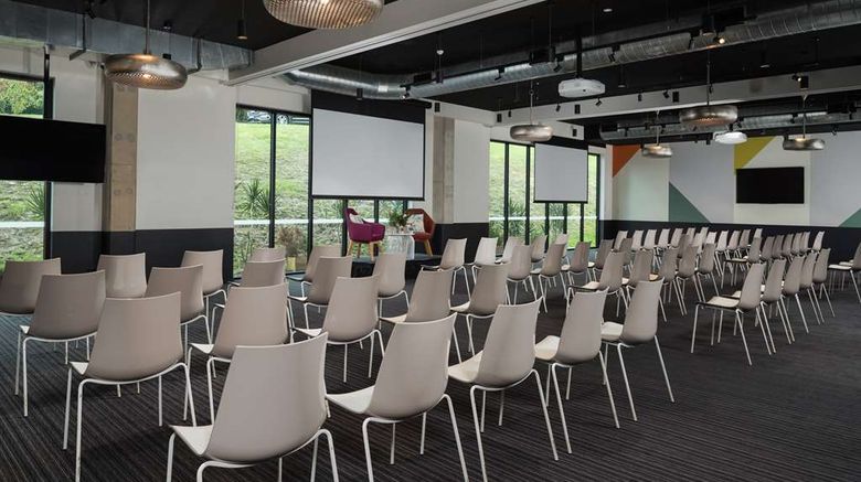 <b>Atura Hotel Blacktown Meeting</b>. Images powered by <a href="https://iceportal.shijigroup.com/" title="IcePortal" target="_blank">IcePortal</a>.