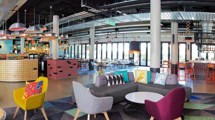 Atura Hotel Blacktown Lobby