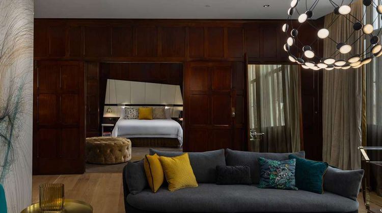 QT Sydney Suite