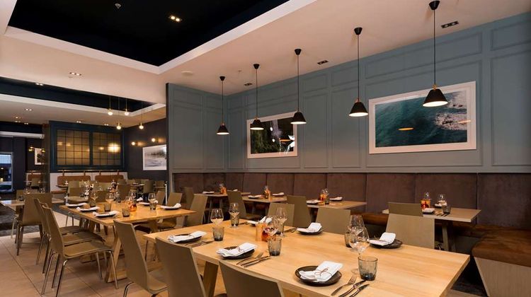 Rydges Auckland Restaurant