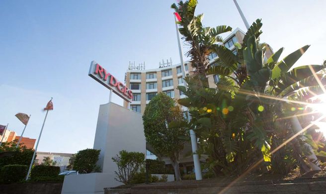Rydges Camperdown Exterior