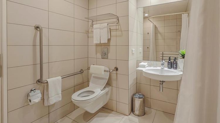 Rydges Latimer Christchurch Room