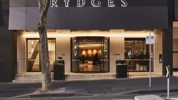 Rydges Melbourne Exterior
