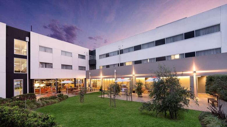 <b>Atura Dandenong Exterior</b>. Images powered by <a href="https://iceportal.shijigroup.com/" title="IcePortal" target="_blank">IcePortal</a>.